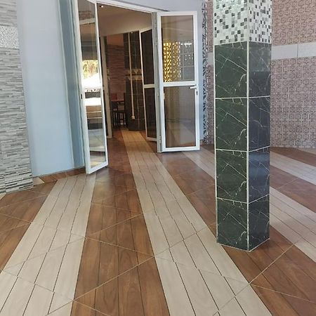 Auberge Bouloulou Boueni エクステリア 写真